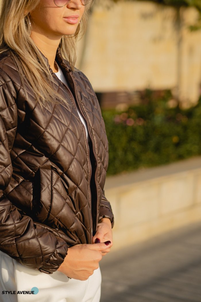 Женская куртка цвет коричневый р.50/52 408683 408683 фото