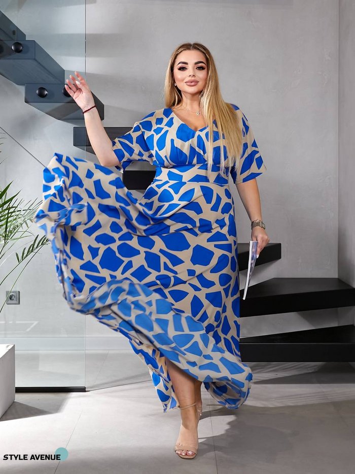 Женское свободное платье из софта цвет голубой р.62/64 459781 459781 фото