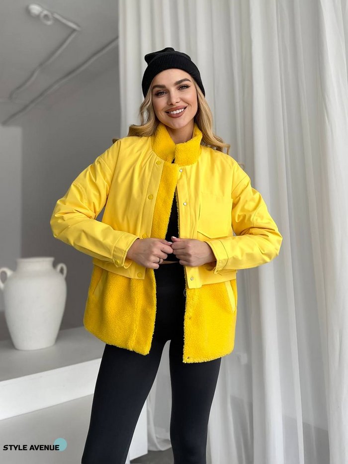 Женская теплая куртка цвет желтый р.M 450293 450293 фото