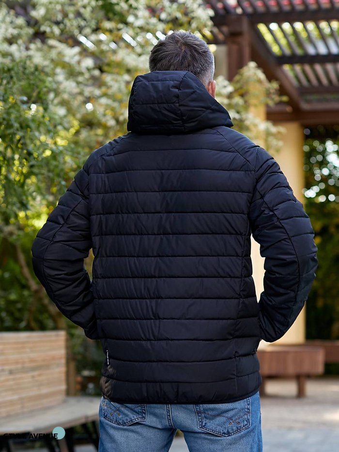 Мужская теплая курточка цвет черный р.50 443148 443148 фото