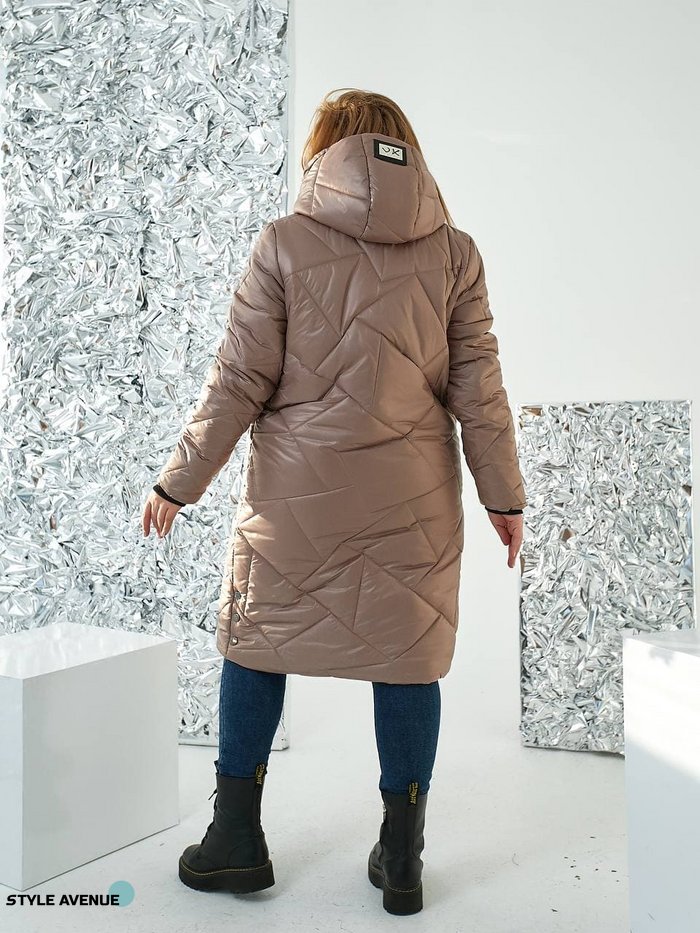 Женская стеганная куртка прямого кроя с накладными карманами цвет мокко р.56/58 385928 385928 фото